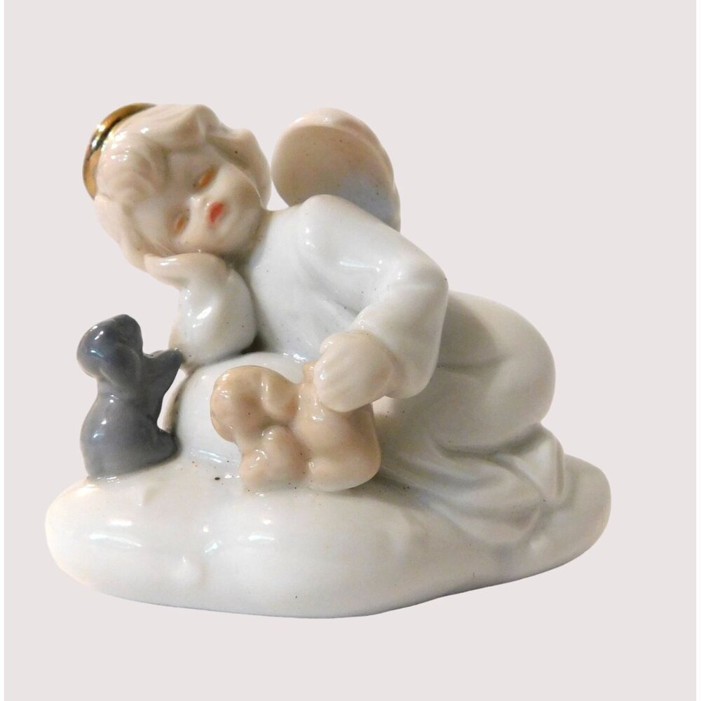 Russ Berrie Sleeping Angel Figurine Christmas Decoration White Porcelain